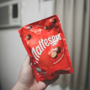 chocolate malt balls (pack)